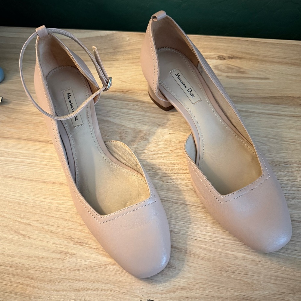 MASSIMO DUTTI Mary Janes